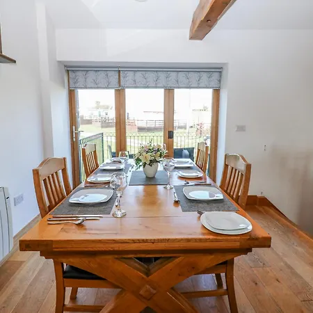 Apple Tree Semesterbostad Soulby